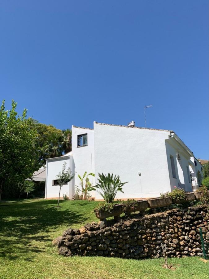 Chalet Con Vistas A Sevilla Gelves Eksteriør bilde